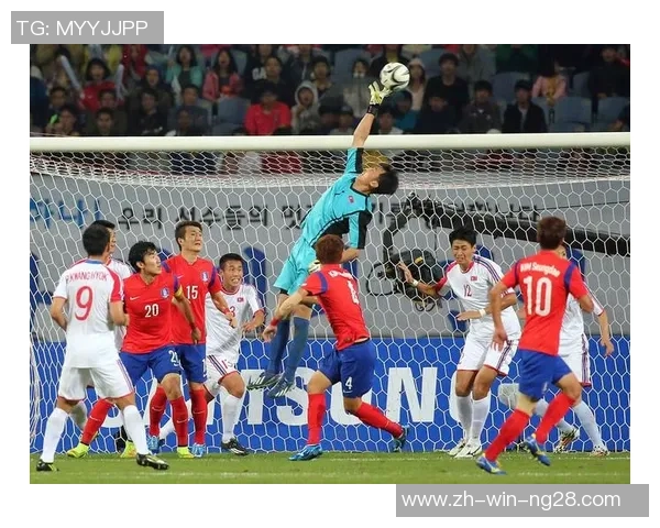 足球运动员丁丁的精彩瞬间与职业生涯回顾图片展示